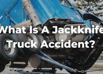 Who's At Fault In Jackknife Accidents In Texas?